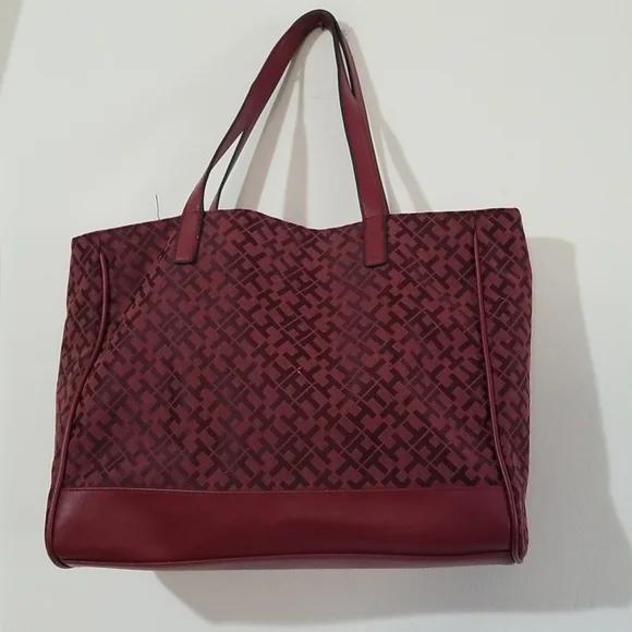 Tommy Hilfiger Tote - Picture 4 of 9
